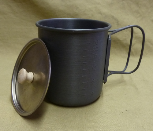 Can this mug fit a standard 90mm diameter fuel canister in it?